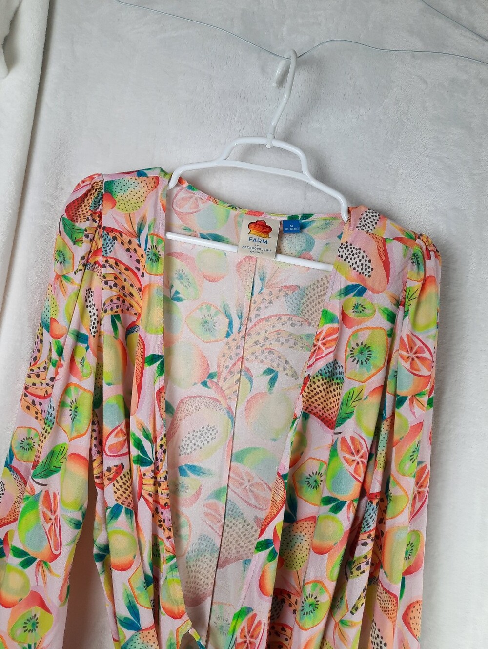 FARM Rio Anthropologie Citrus & Kiwi Wrap Top - Picture 4 of 16